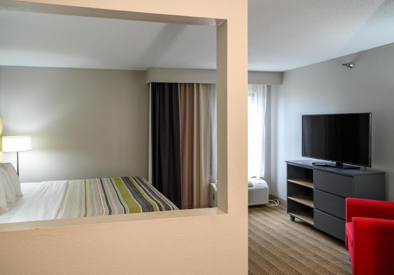King Studio Suite with Sofa Bed - Non-Smoking at Country Inn & Suites by Radisson, Greenfield, IN