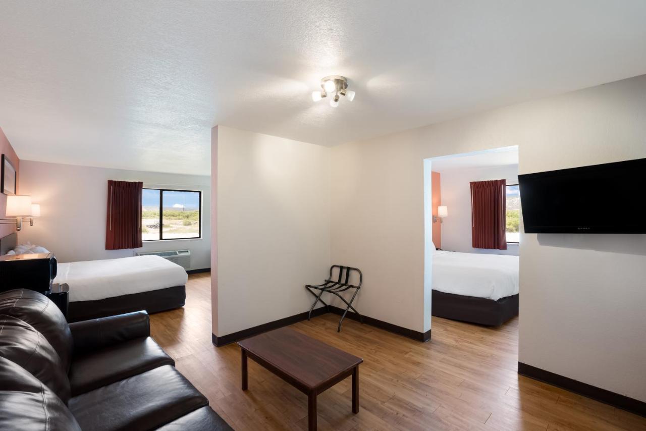  | Hill Country Inn and Suites