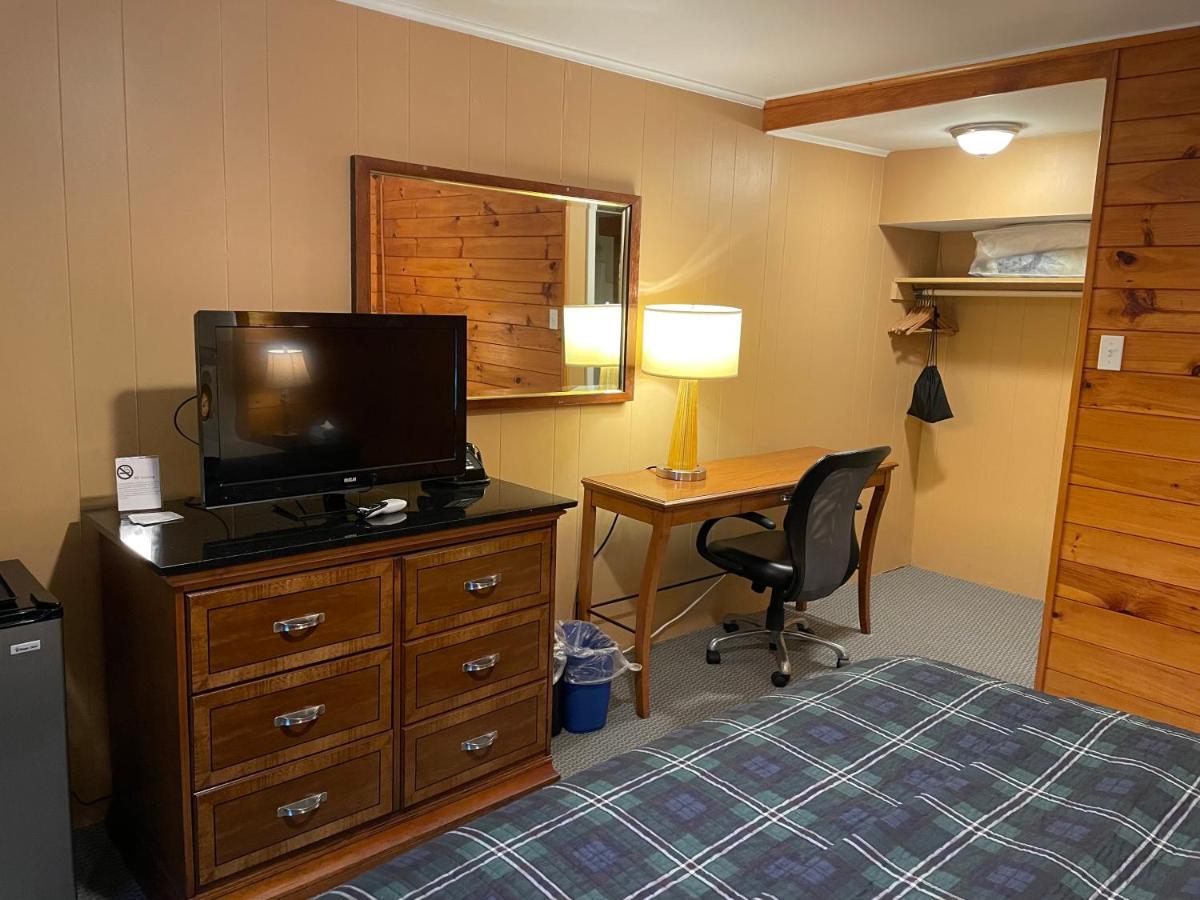| Northern Lights Lodge