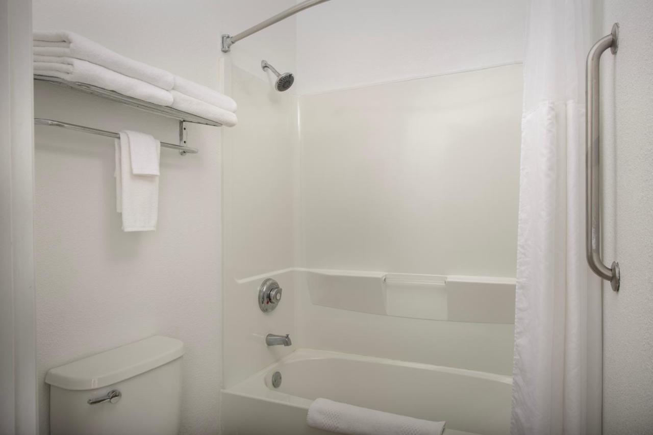King Suite with Sofa - Non-Smoking at Quality Inn & Suites Gallup I-40 Exit 20