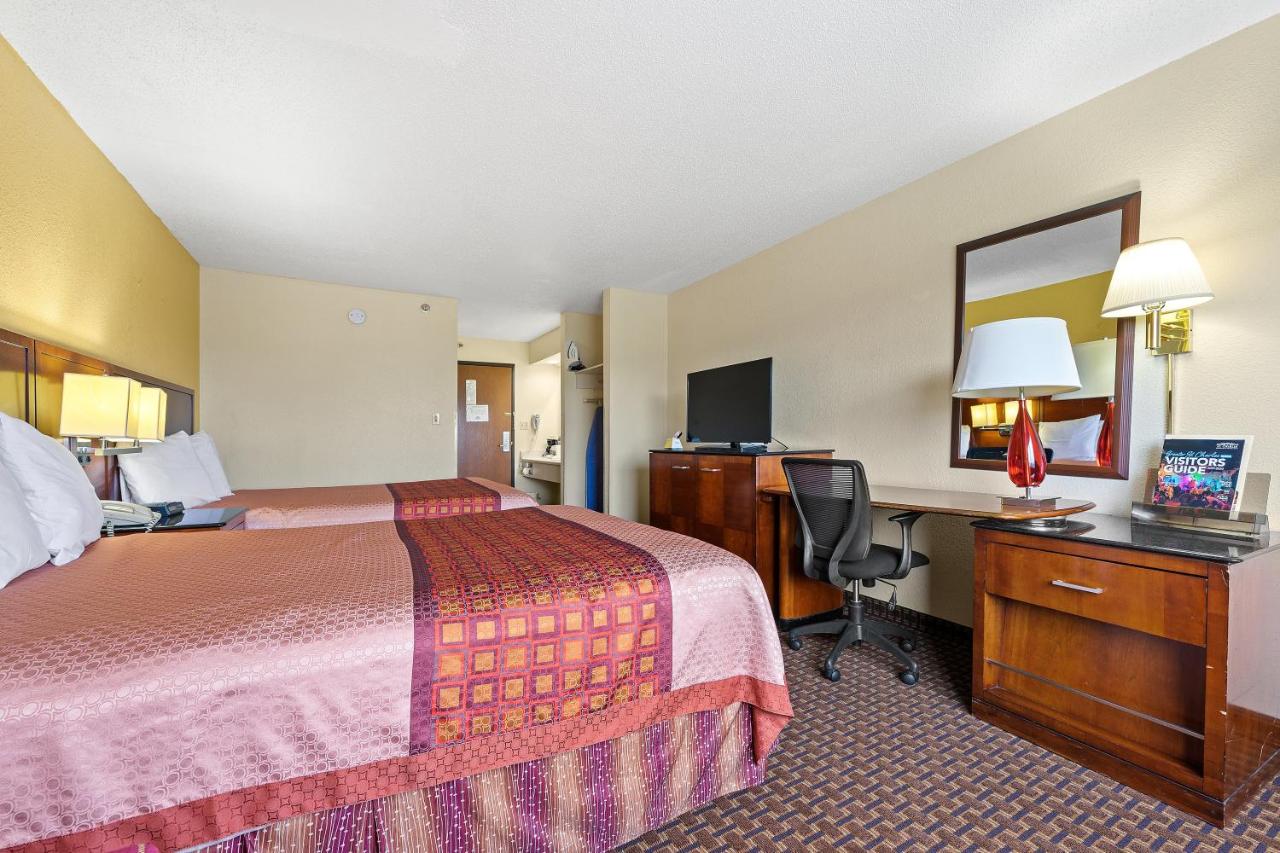 | Geneva Motel Inn