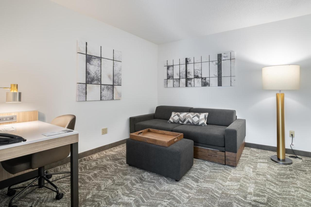 King Suite with Sofa Bed at SpringHill Suites by Marriott Gainesville