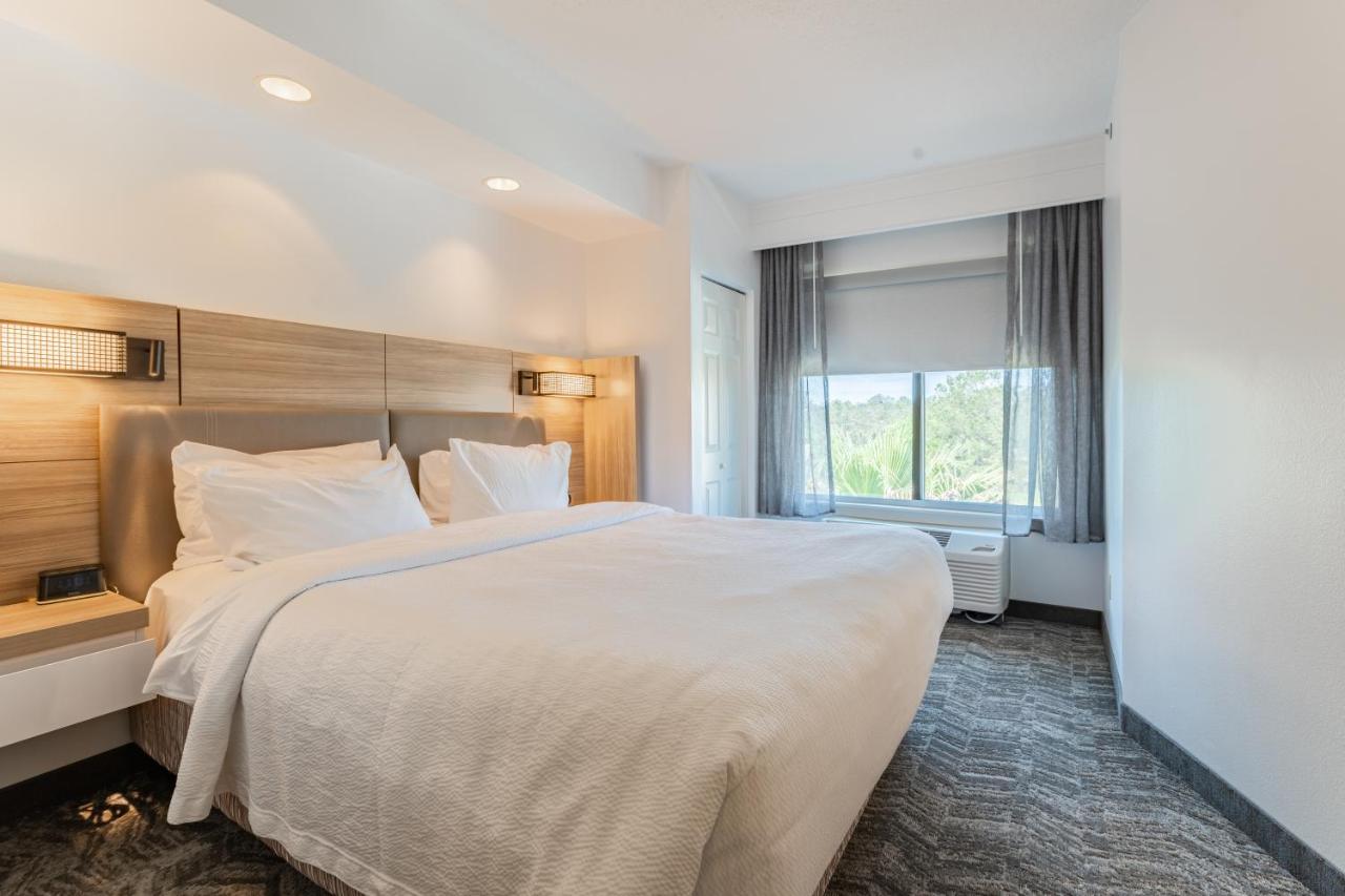 King Suite with Sofa Bed at SpringHill Suites by Marriott Gainesville