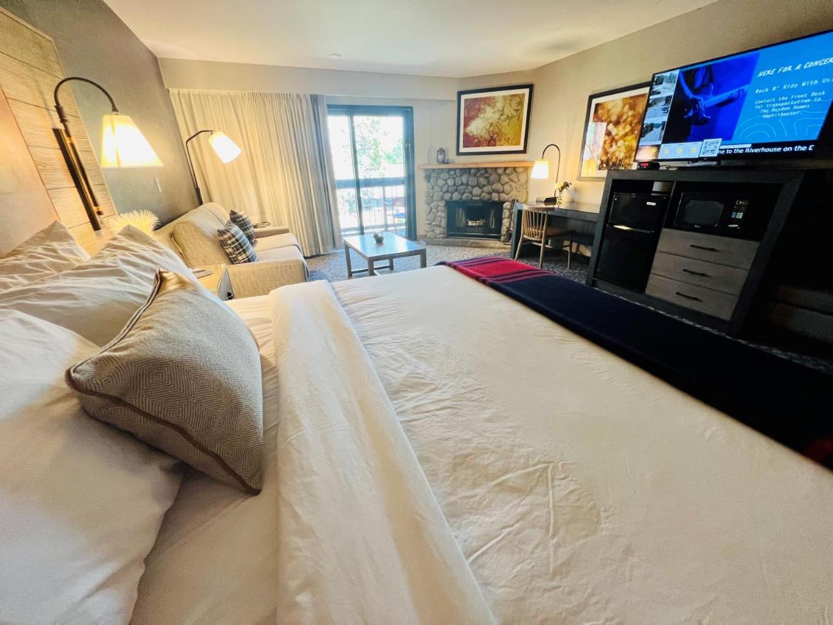 Quadruple Room - Disability Access at Riverhouse Lodge