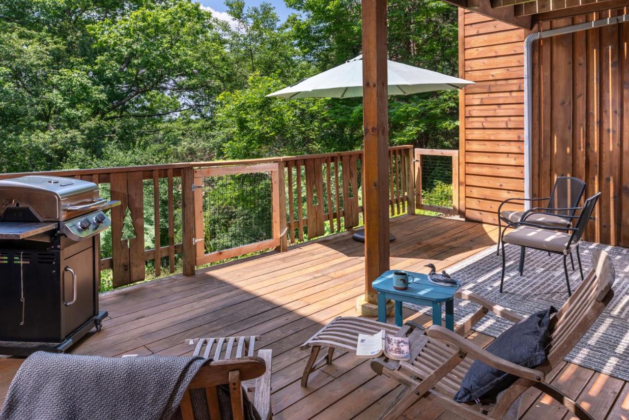  | Eureka Sunset Cabins