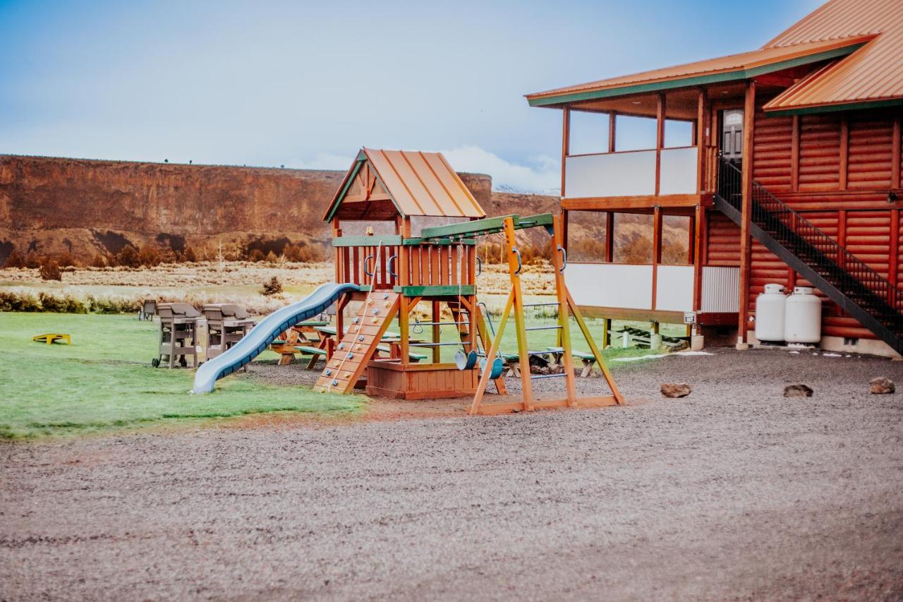 | Crooked River Ranch Cabins