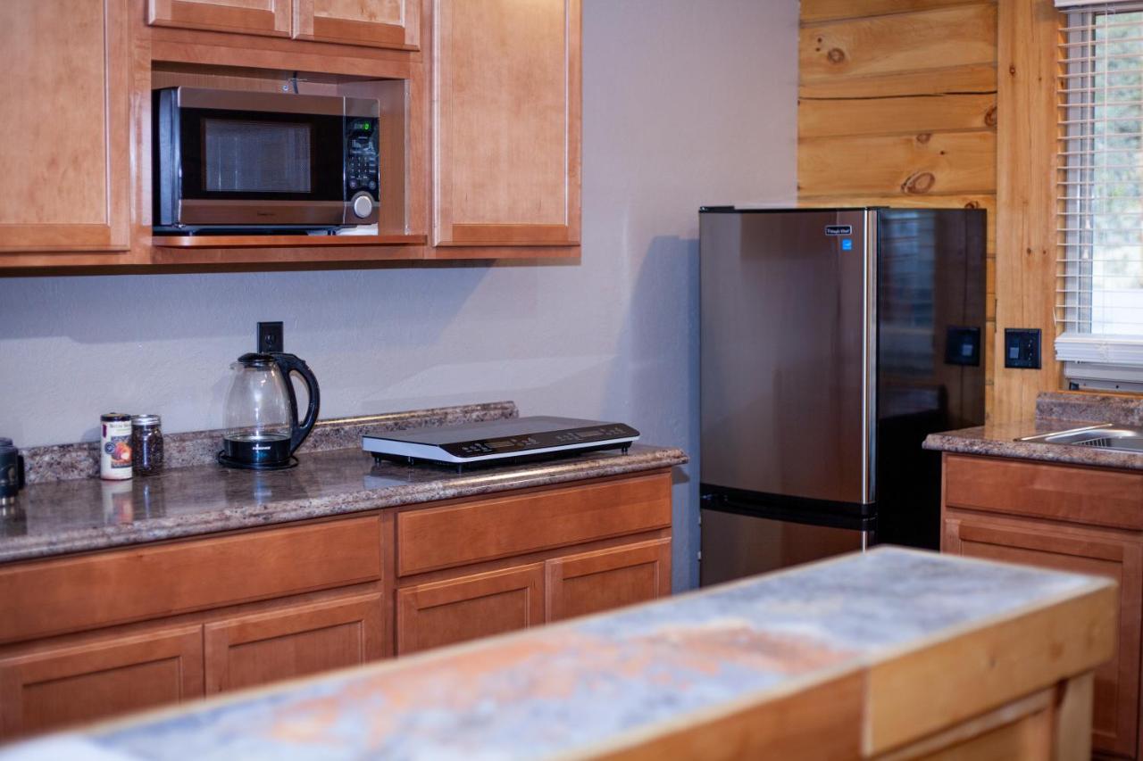 | Crooked River Ranch Cabins