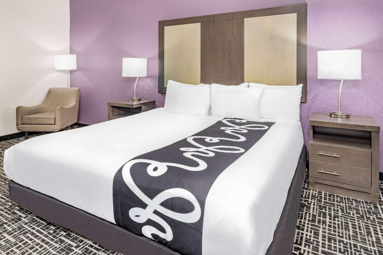 King Room - Non-Smoking at La Quinta Inn & Suites by Wyndham Norfolk