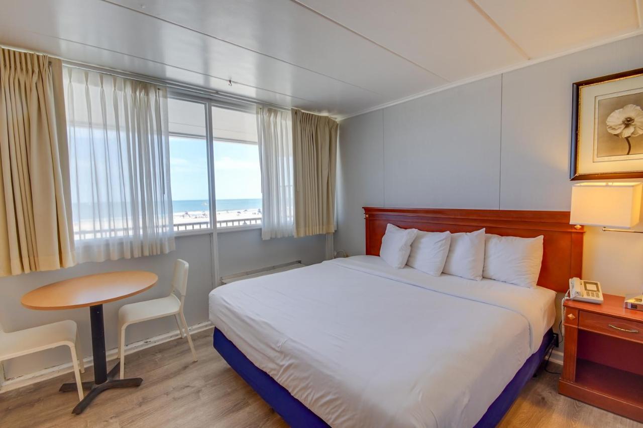 Ocean Front Room with Two King Beds at Rideau Oceanfront Motel