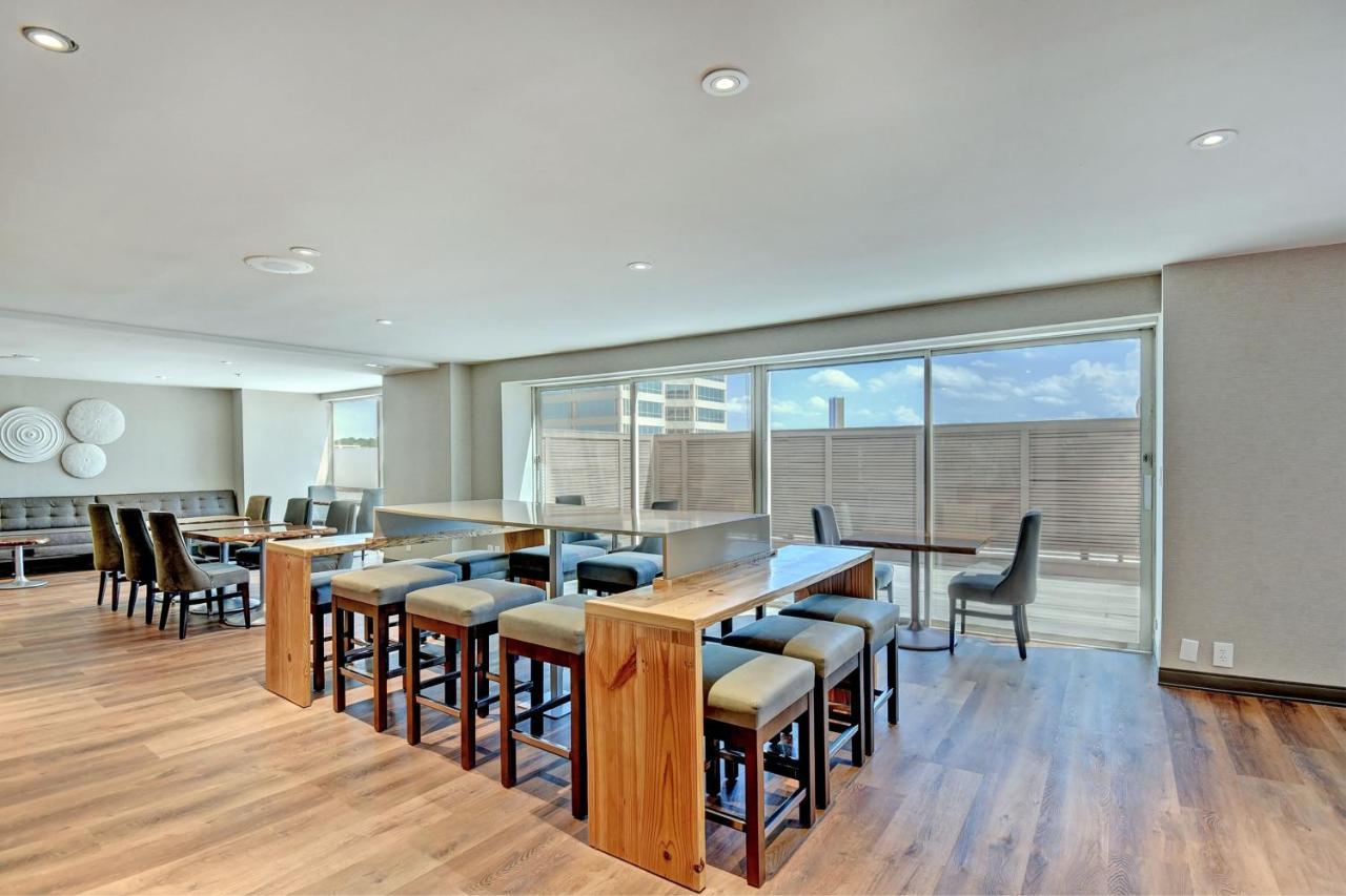 | Tulsa Marriott Southern Hills