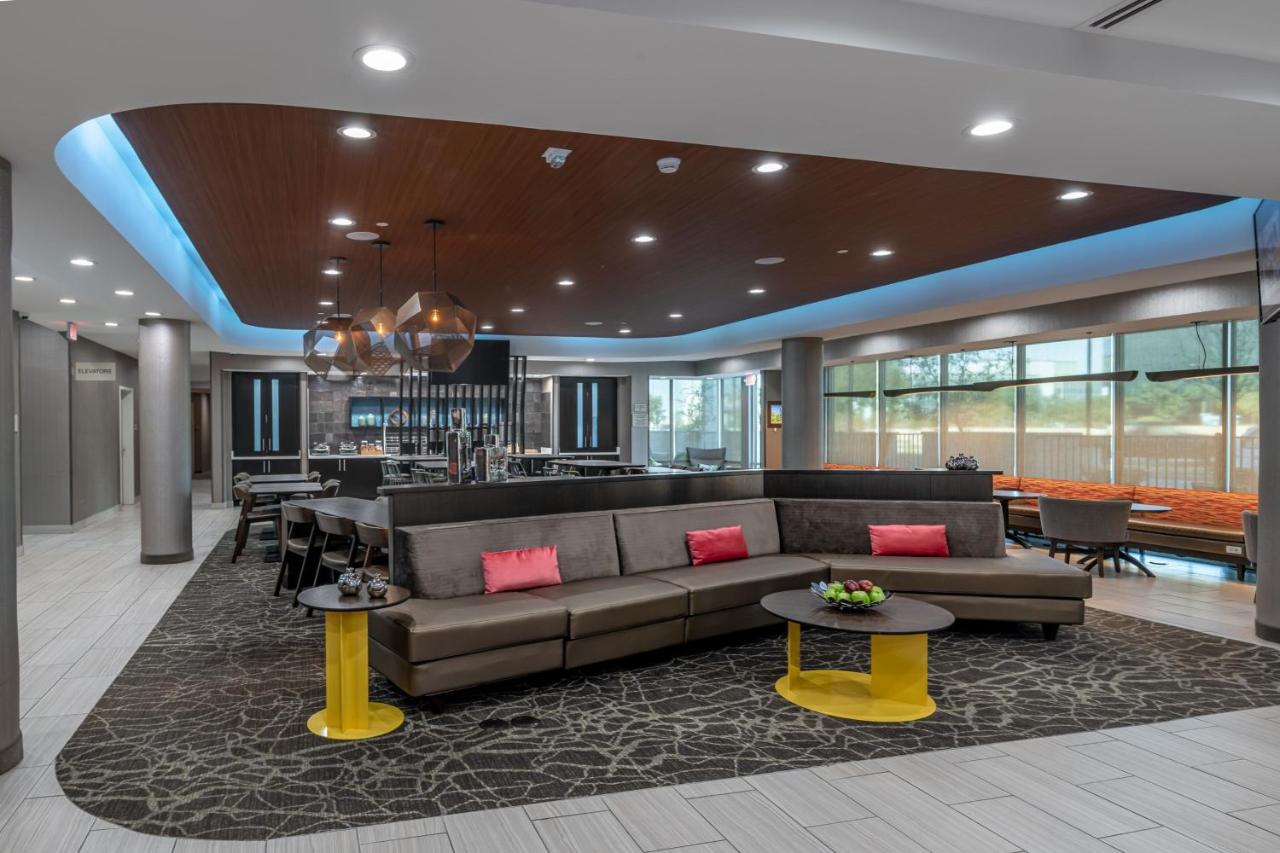 | SpringHill Suites Dallas Central Expressway