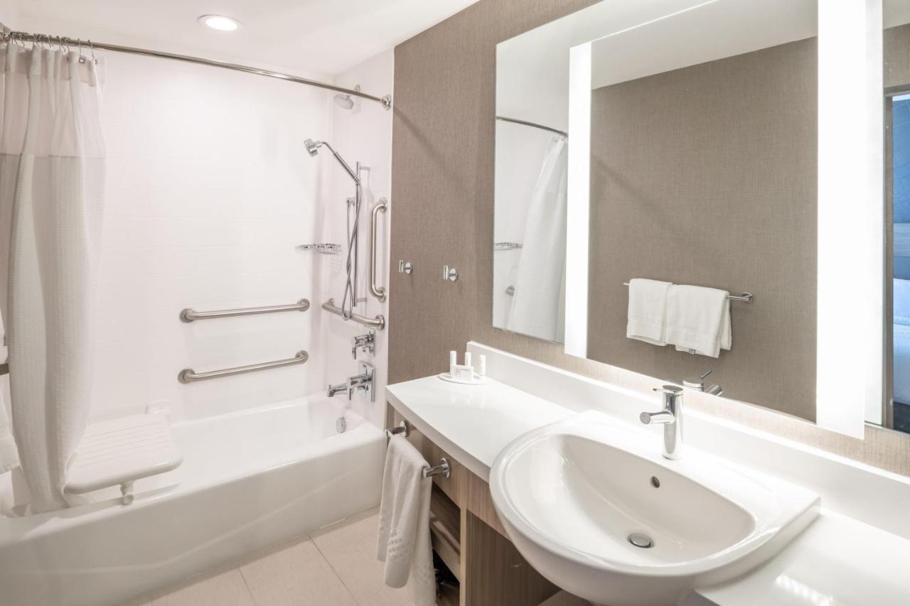 | SpringHill Suites Dallas Central Expressway