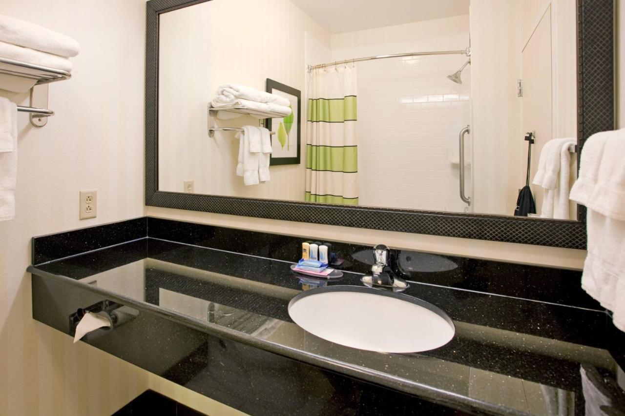 King Room at Fairfield Inn & Suites by Marriott Grand Island