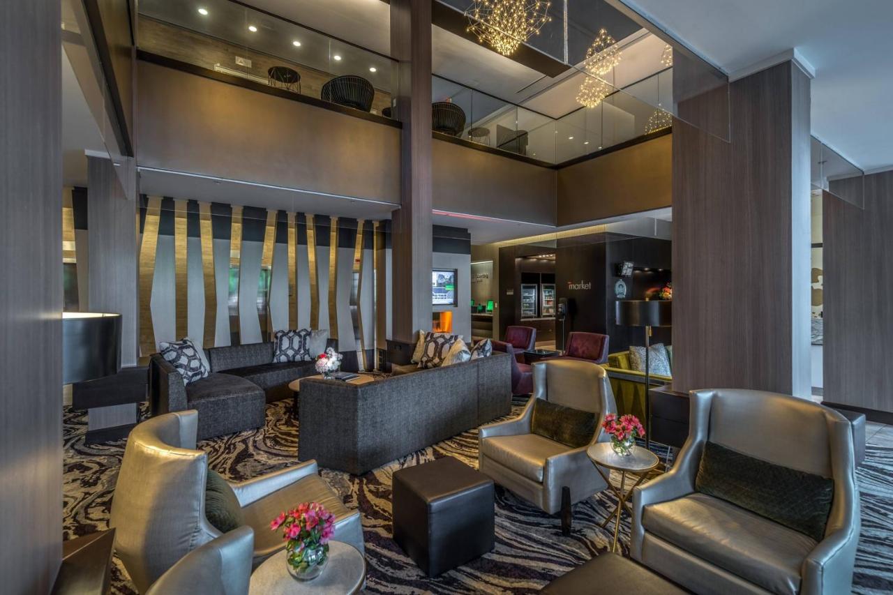 | Courtyard by Marriott Bethesda Chevy Chase