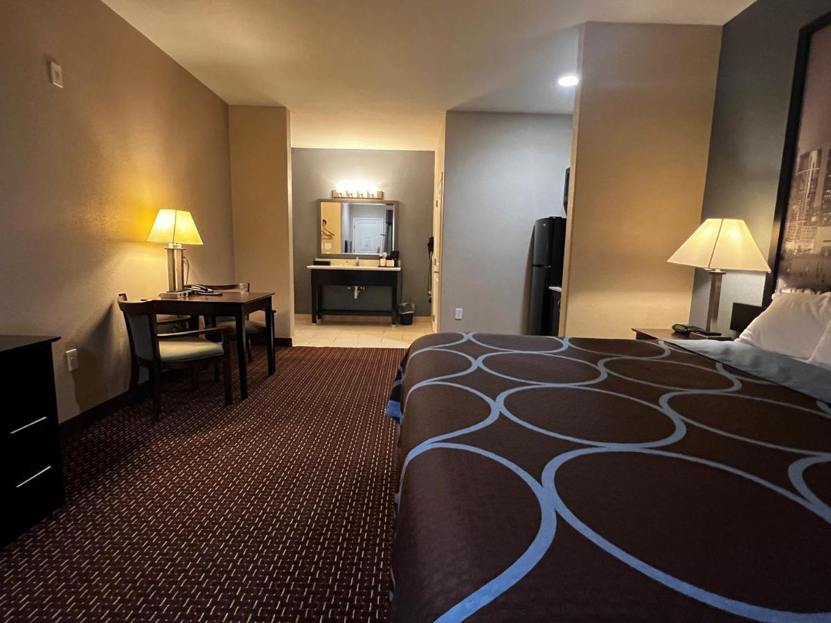 Studio Suite - Non-Smoking at Super 8 by Wyndham Center