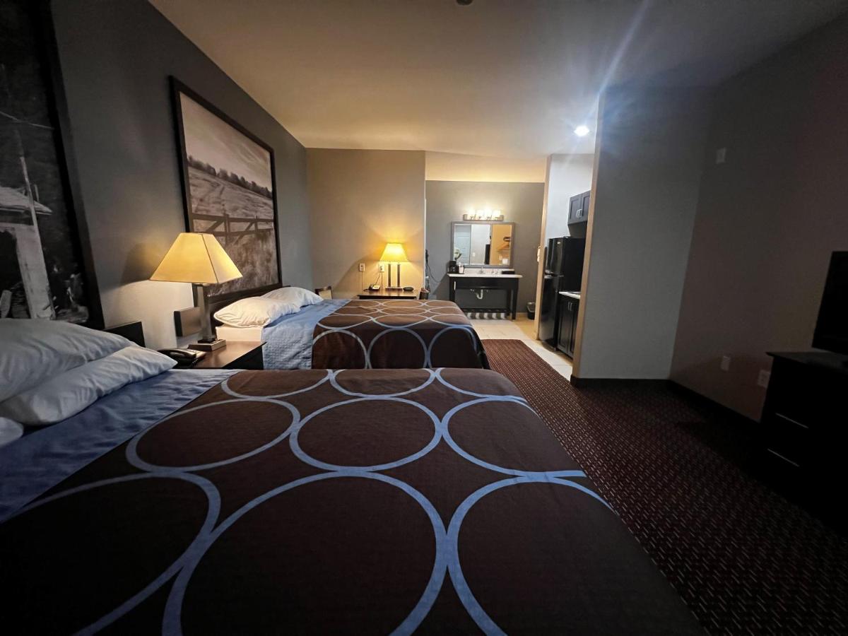 Studio Suite with Two Queen Beds - Non-Smoking at Super 8 by Wyndham Center