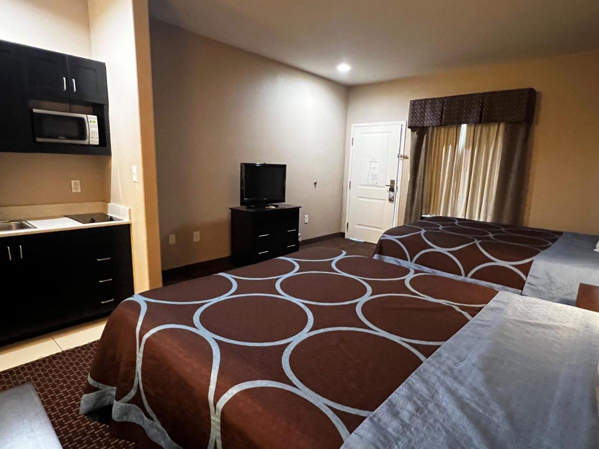 Studio Suite with Two Queen Beds - Non-Smoking at Super 8 by Wyndham Center