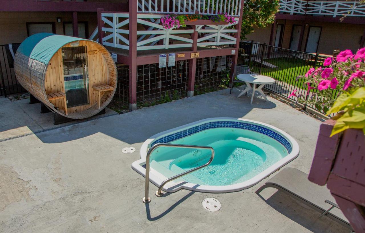 | AbbyCreek Inn
