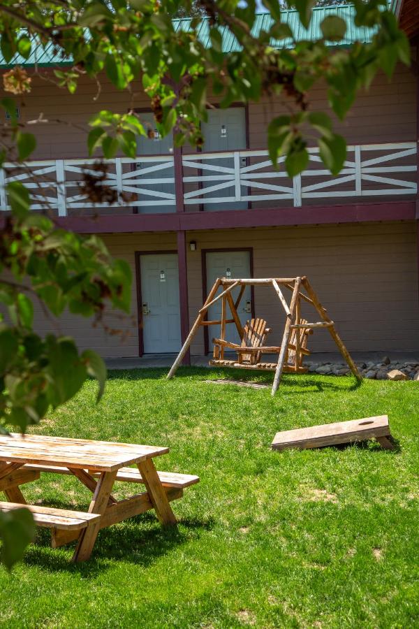 | AbbyCreek Inn