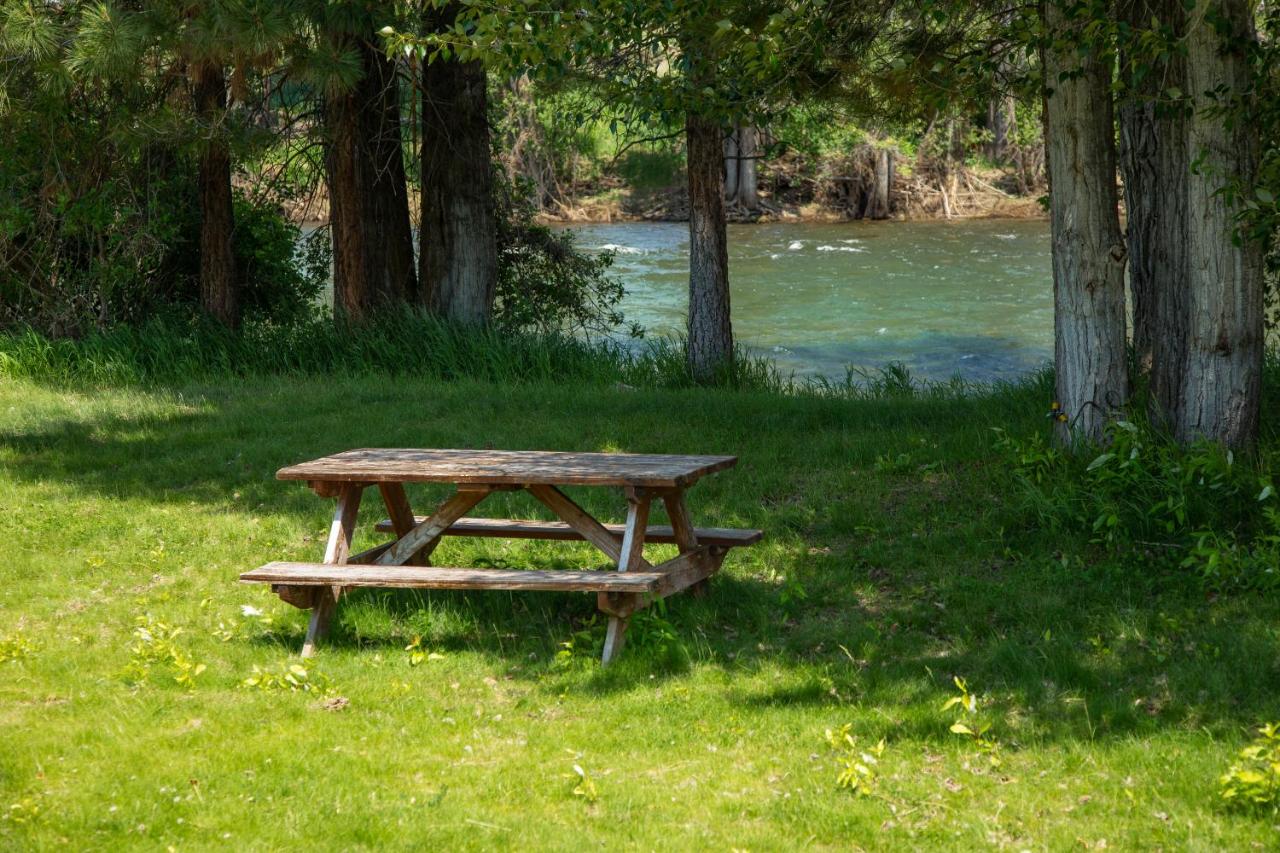 | AbbyCreek Inn