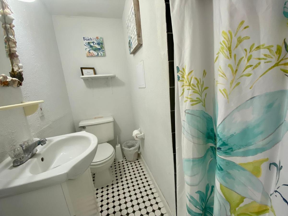 | Atlantic House Bed & Breakfast