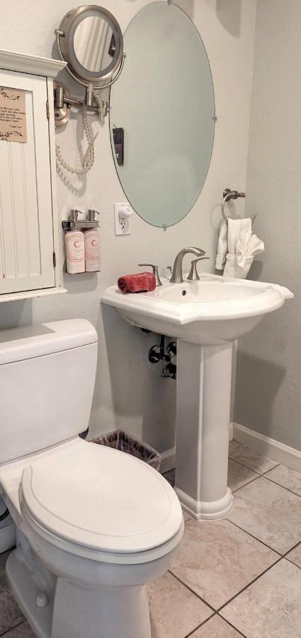 Superior Queen Room at Capitola Hotel