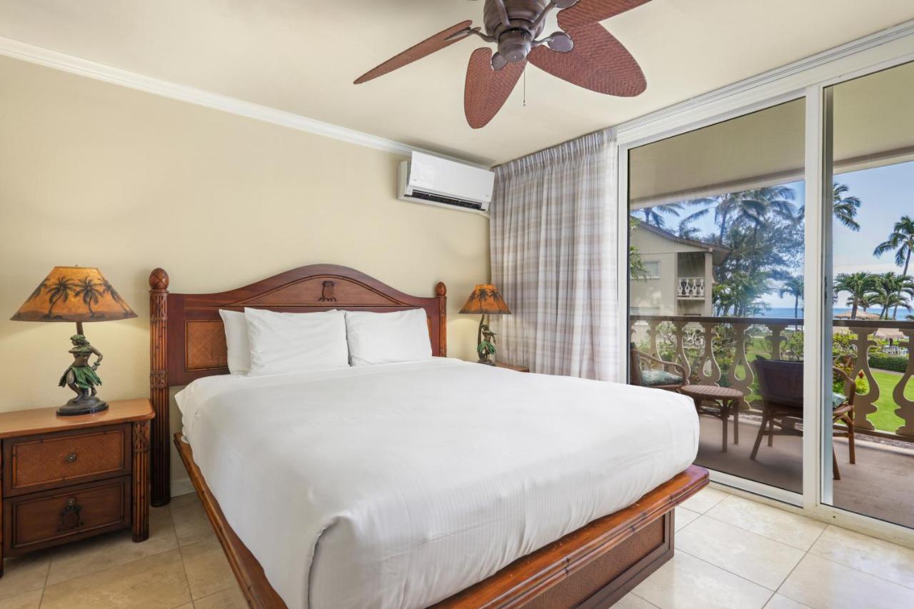 One Bedroom Panoramic Ocean View Suite at Aston Islander on the Beach