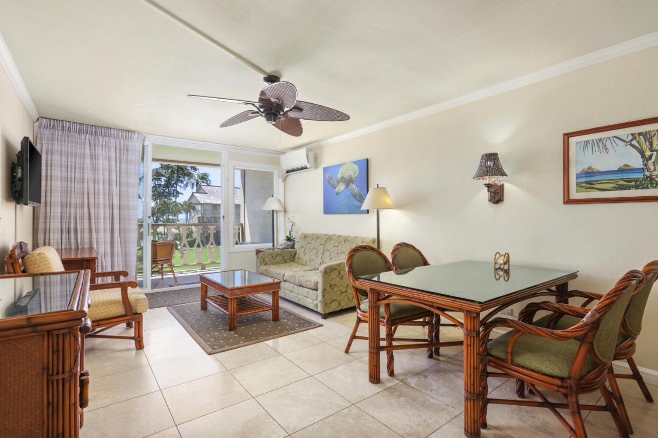 One Bedroom Panoramic Ocean View Suite at Aston Islander on the Beach