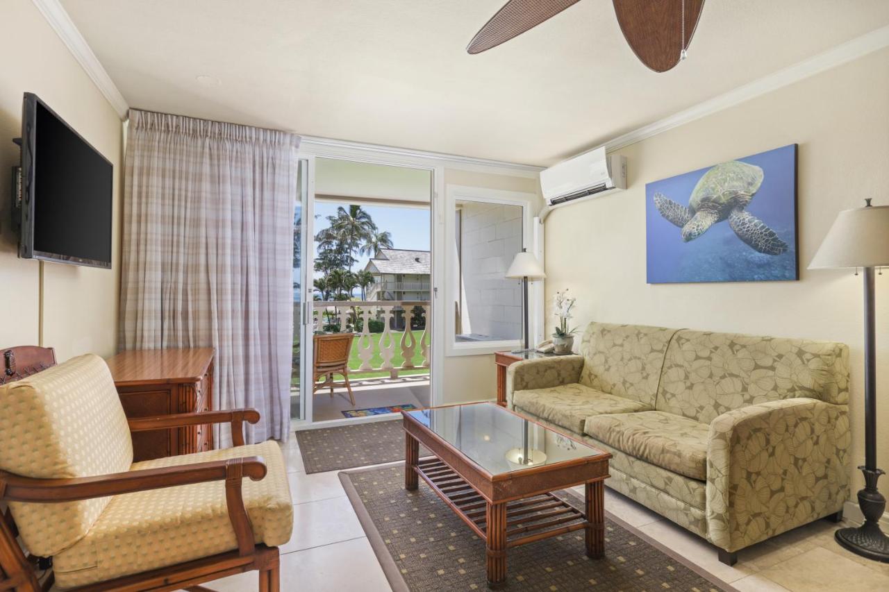 One Bedroom Panoramic Ocean View Suite at Aston Islander on the Beach