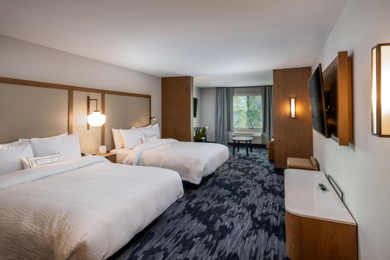 | Fairfield Inn & Suites by Marriott Little Rock Airport