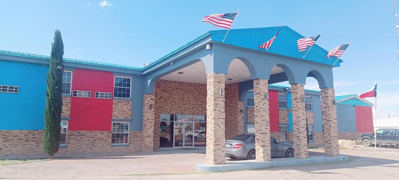 | B&J HOTEL AND APARTMENTS