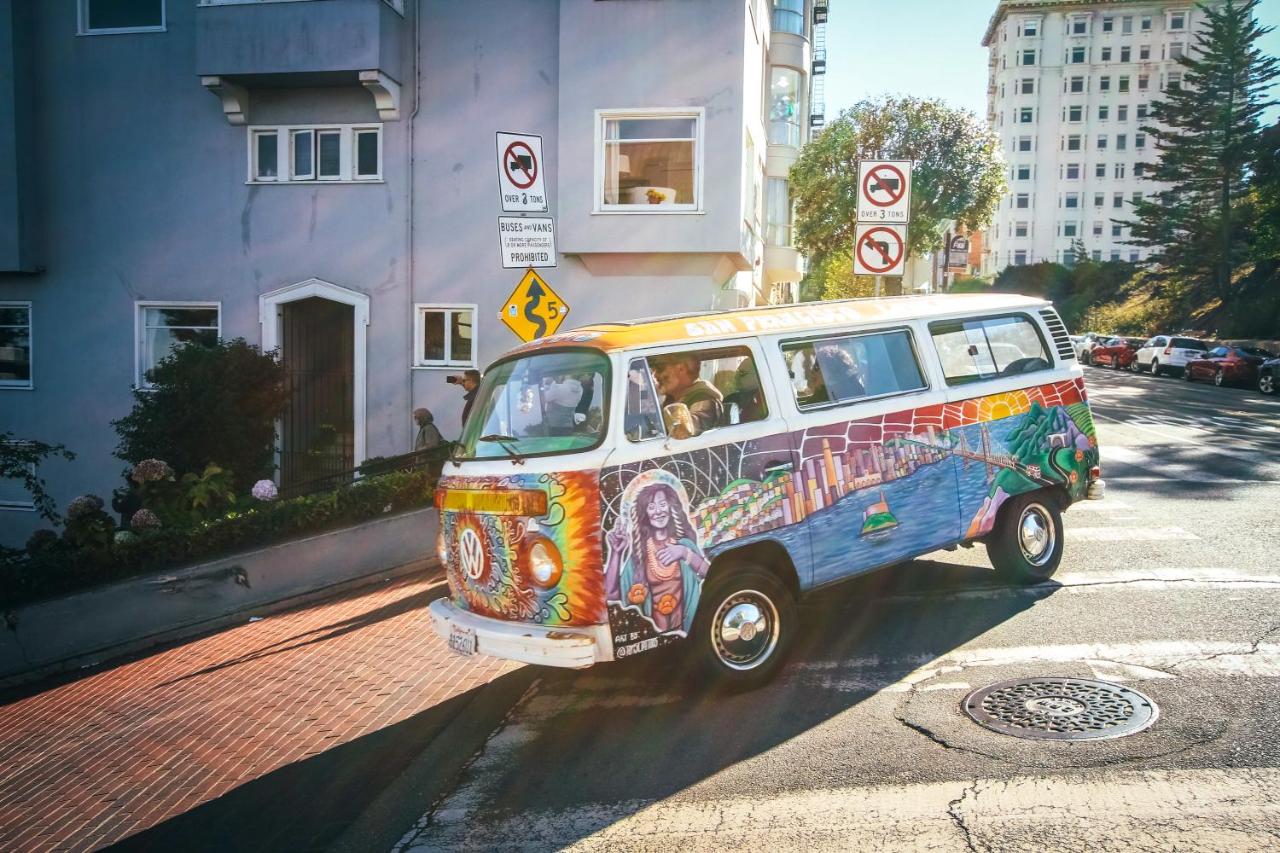  | ITH Pacific Tradewinds Hostel