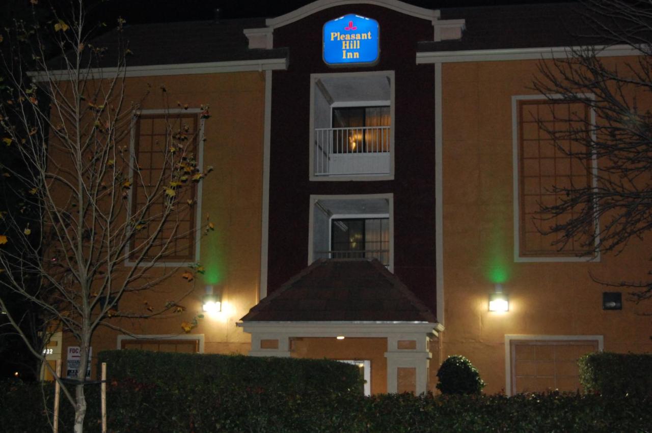 | Pleasant Hill Inn