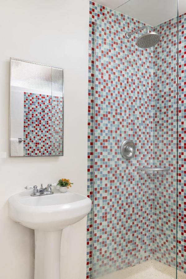  | Del Marcos Hotel - Adults Only 21 & Up