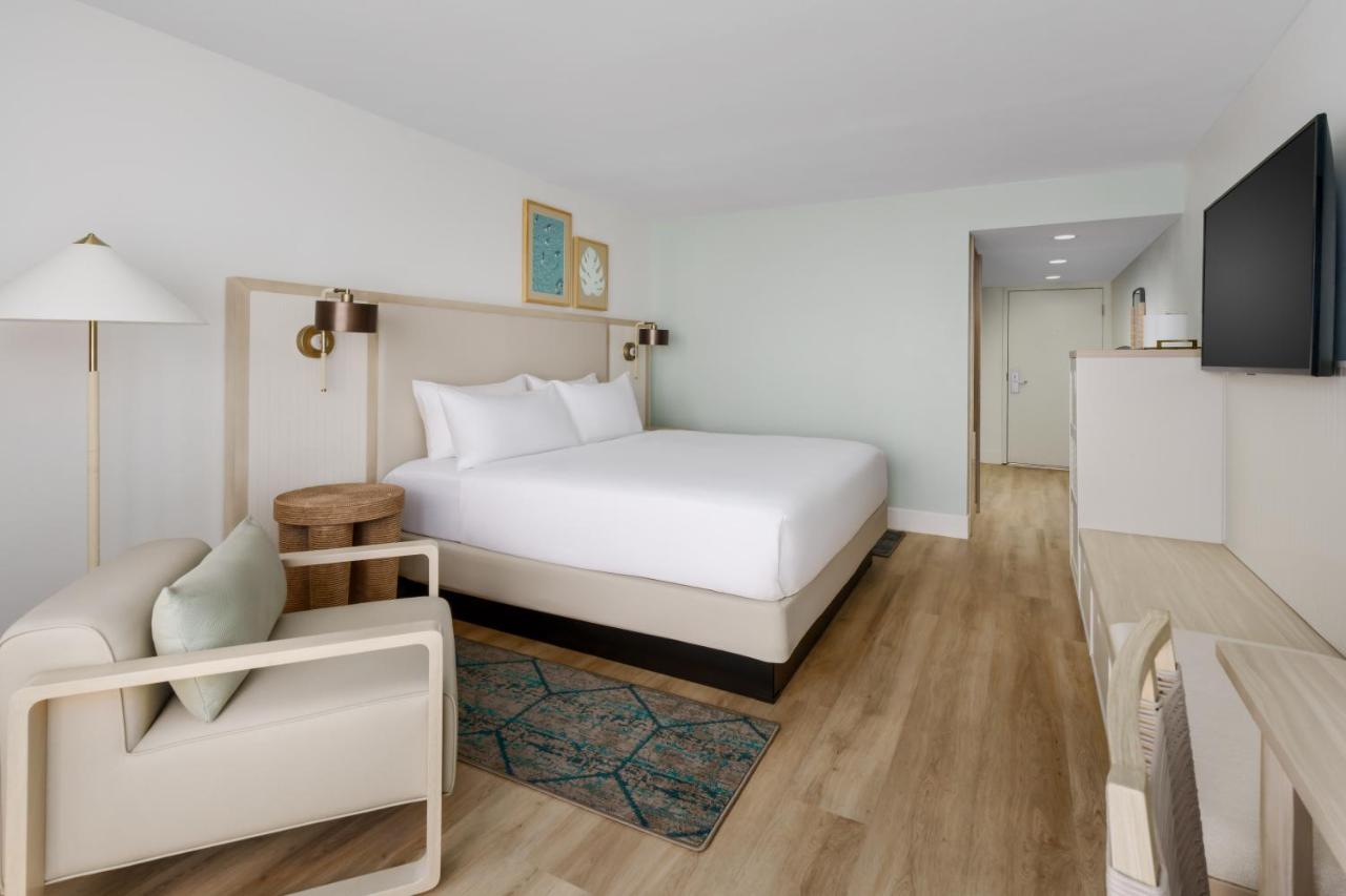 Room #5554311 at Beal House Fort Walton Beach, Tapestry Collection by Hilton