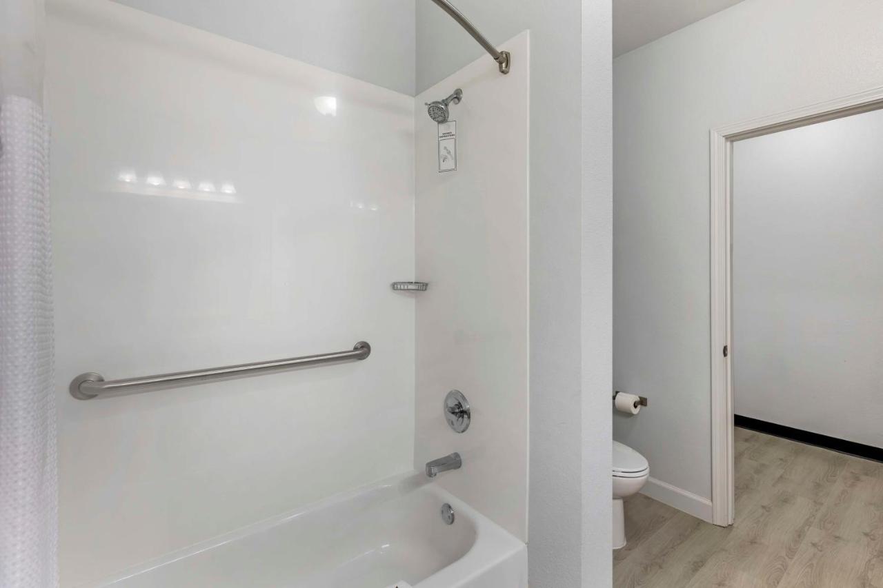 One-Bedroom King Suite with Sofa Bed - Non-Smoking at Best Western Plus MidAmerica Hotel