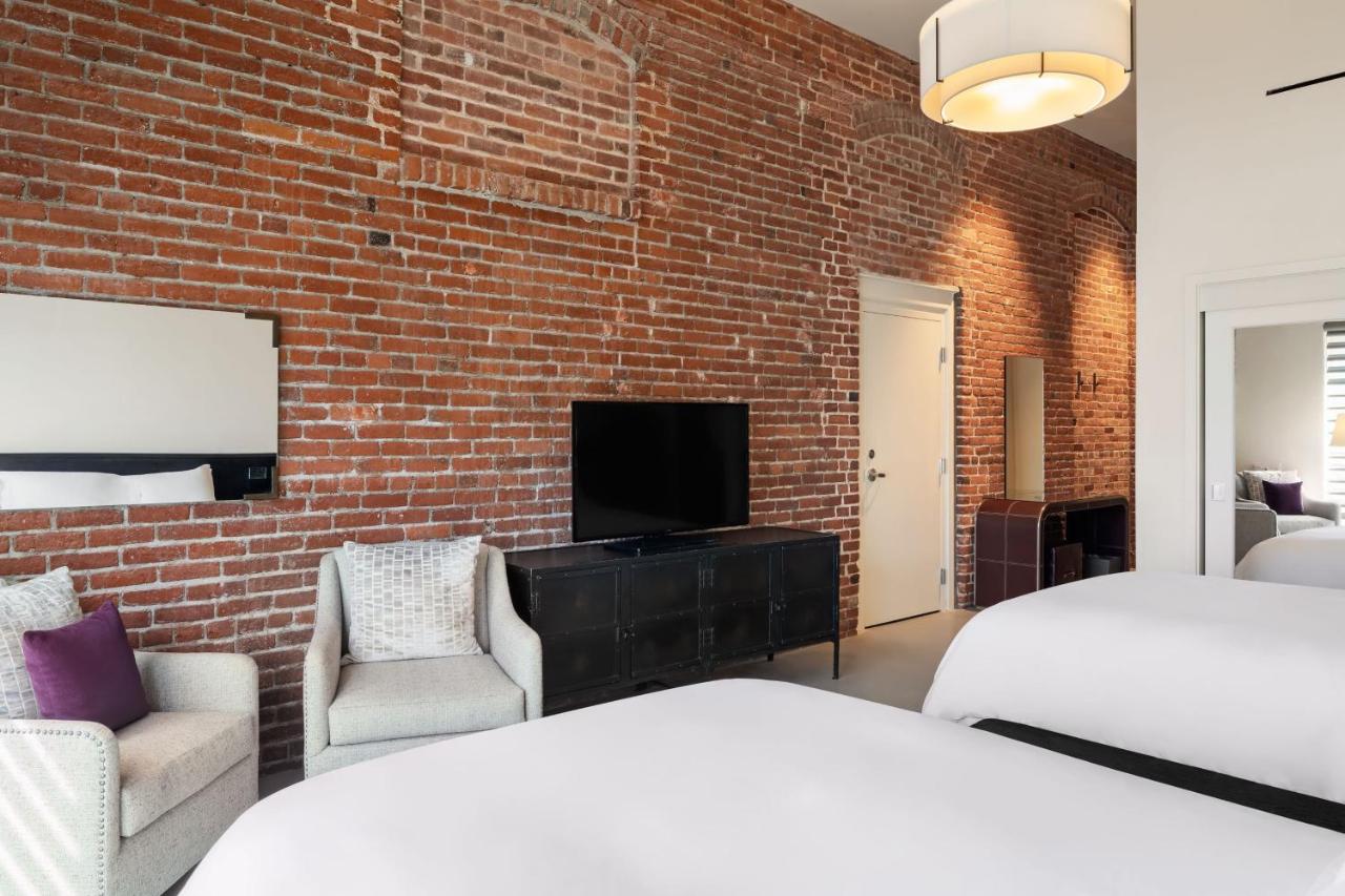  | Hotel Cerro