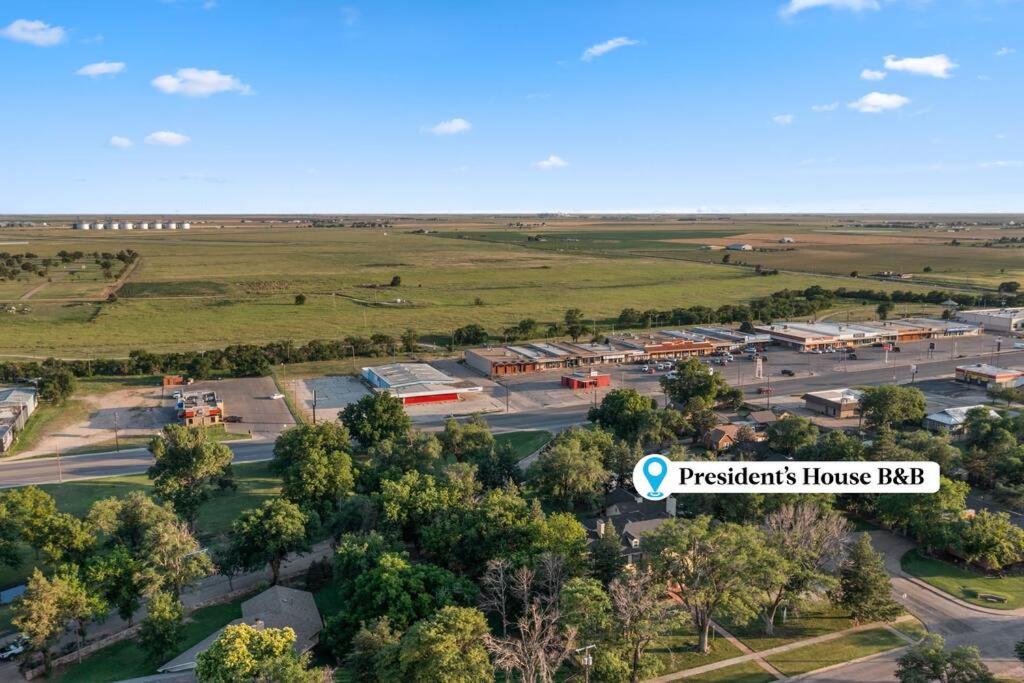  | Presidents House B & B