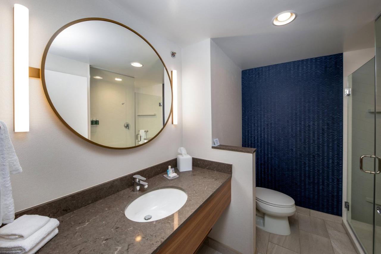 | Fairfield Inn & Suites by Marriott Little Rock Airport