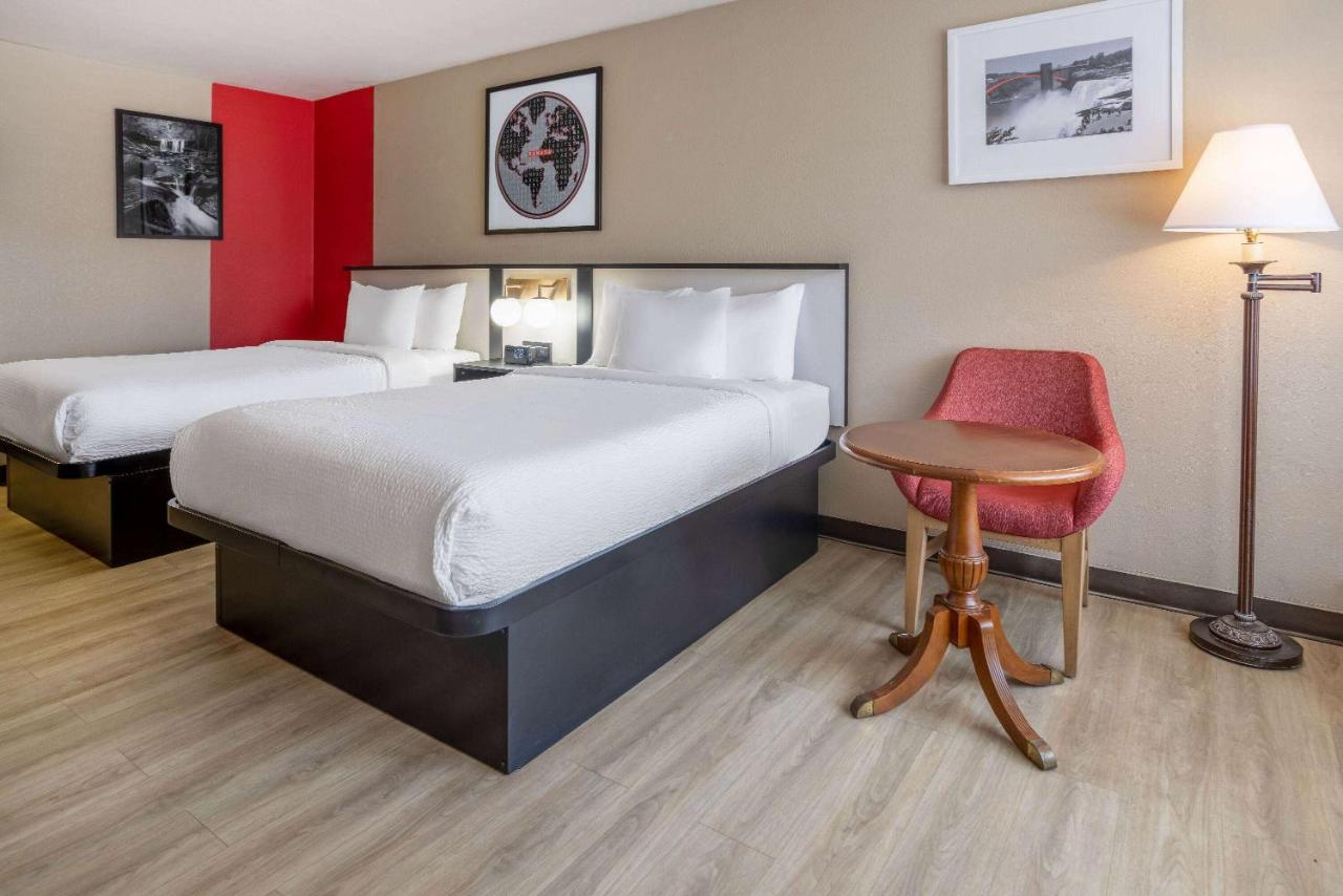 | Ramada by Wyndham Rome - Verona