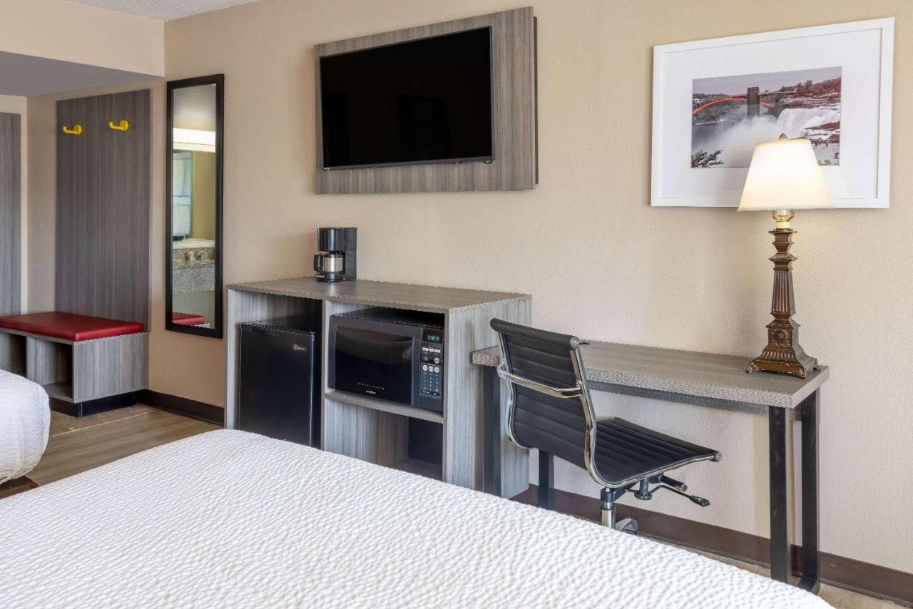| Ramada by Wyndham Rome - Verona