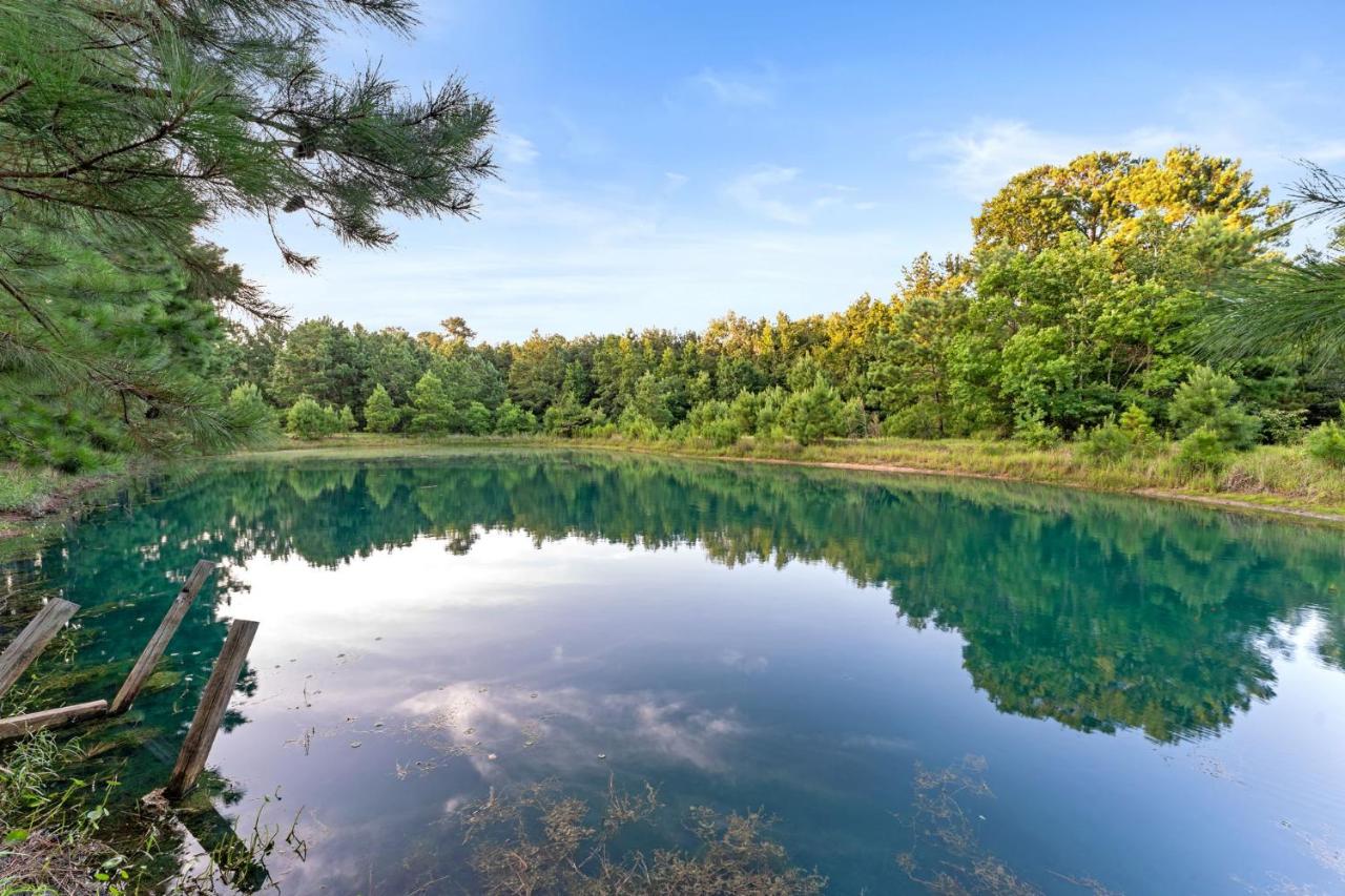 | The Blue Ranch @ The Lake