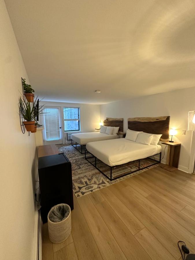 | Sugar Maple Inn