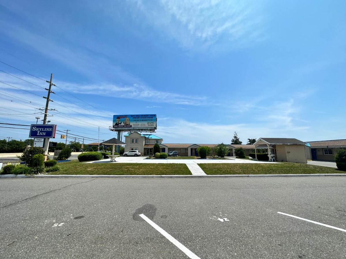 | Skyline Inn