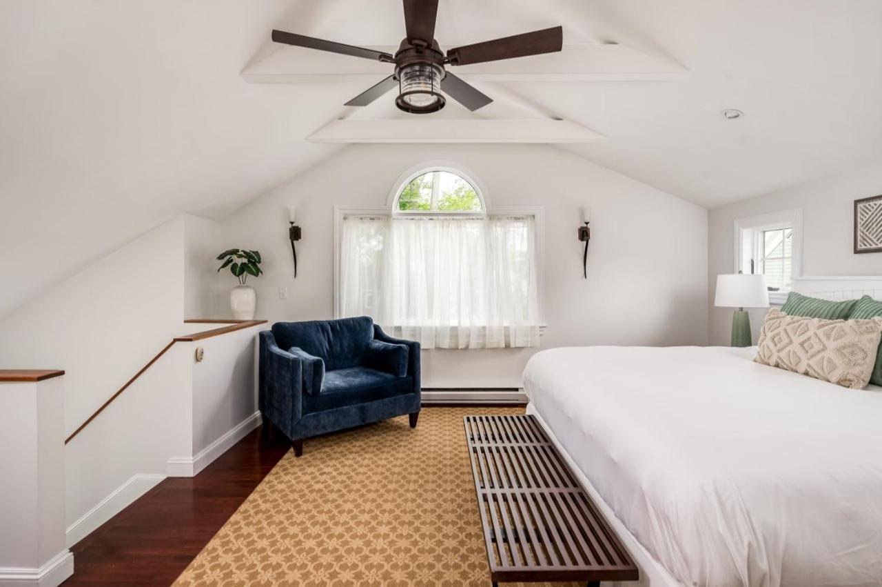 | Martin Hill Inn