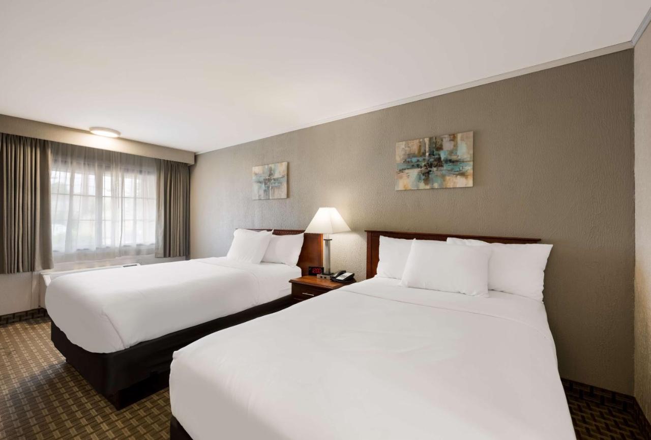 | Best Western Woodbury Inn