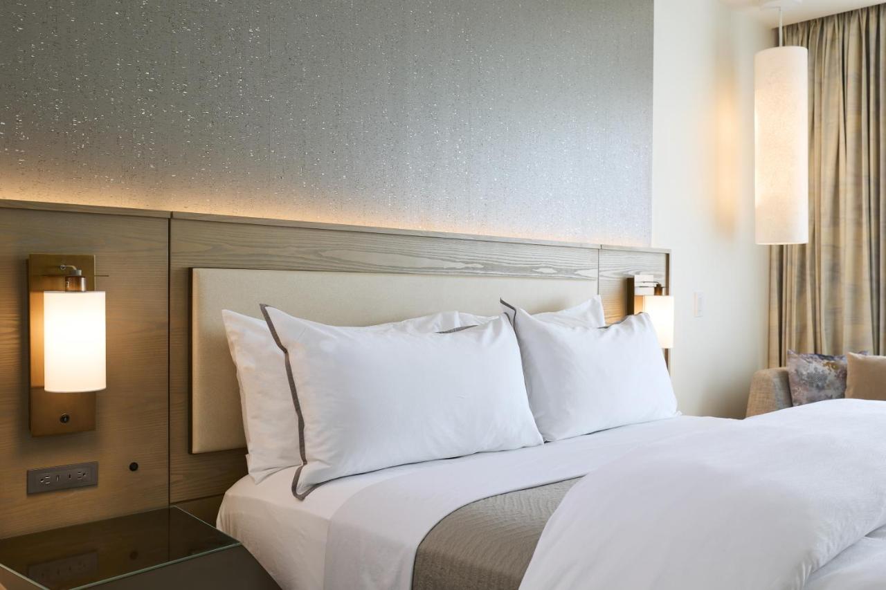 Traditional King Room at The Westin Raleigh-Durham Airport