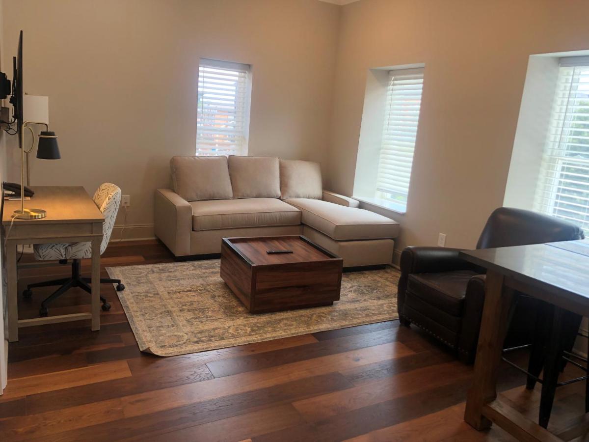 One-Bedroom King Suite with Sofa Bed at Hyatt Place Newark - Main Street