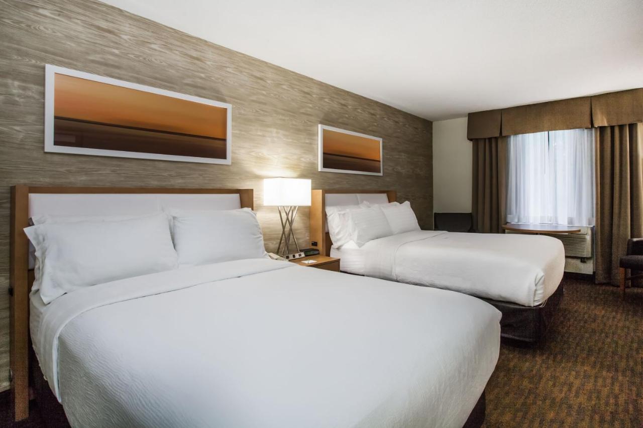 Double Room with Two Double Beds - Non-Smoking at Holiday Inn Saratoga Springs, an IHG Hotel