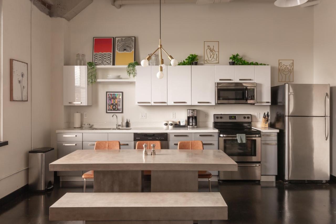 Two-Bedroom Apartment at Hotel Clemons
